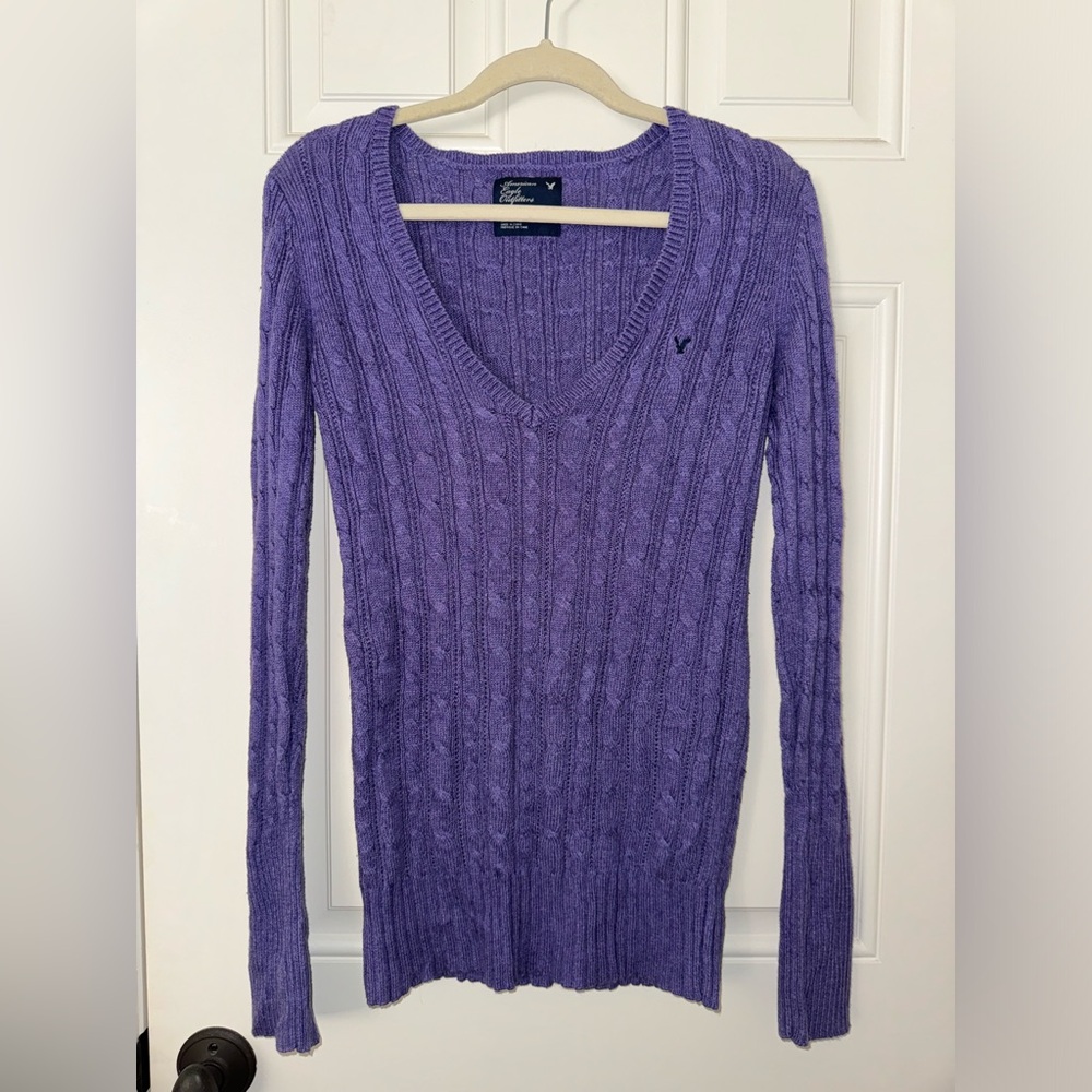 American Eagle Sweater